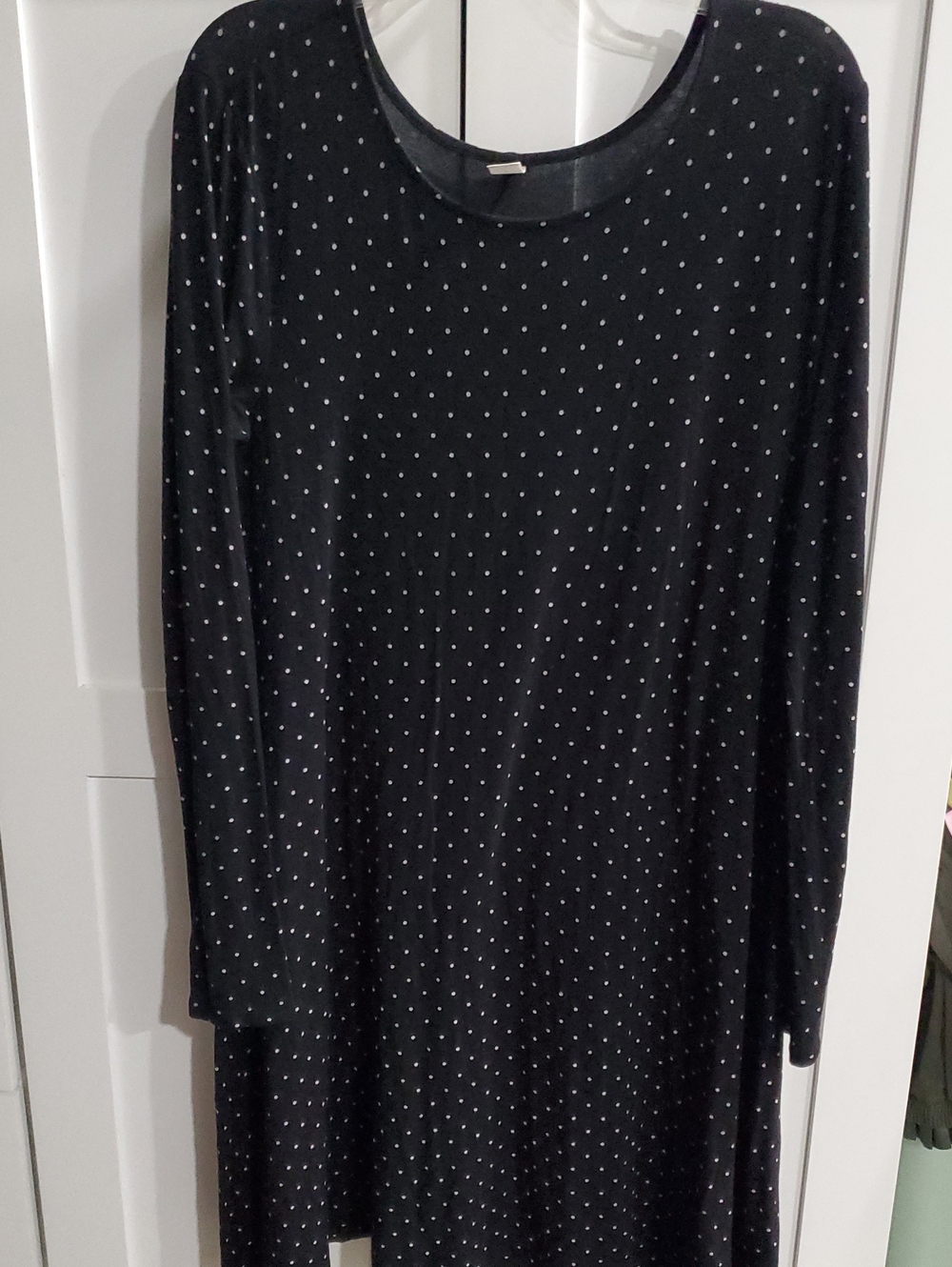 Old Navy Black Long Sleeve Dot-Print Swing Dress
